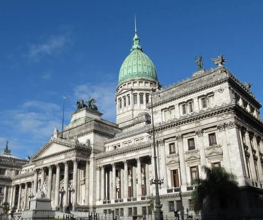 Deudas familiares, discapacidad y reformas economicas