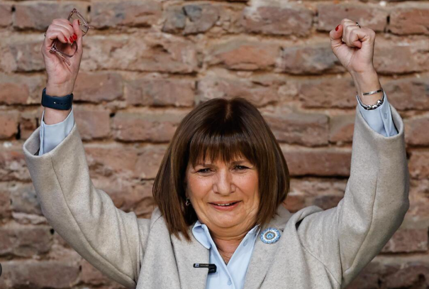 Bullrich mantiene abierta su ambición presidencial y busca pesar en el armado de 2027
